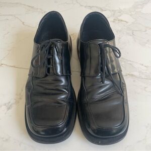 Bacco Bucci Black Leather Oxfords
Size 9 men’s EUC. Handmade in Spain!
